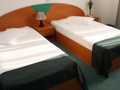 Sir Colentina Hotel Boekarest Roemenië